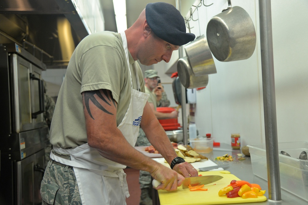 Fourth quarter Warrior Chef competition