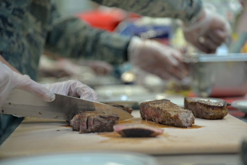 Fourth quarter Warrior Chef competition