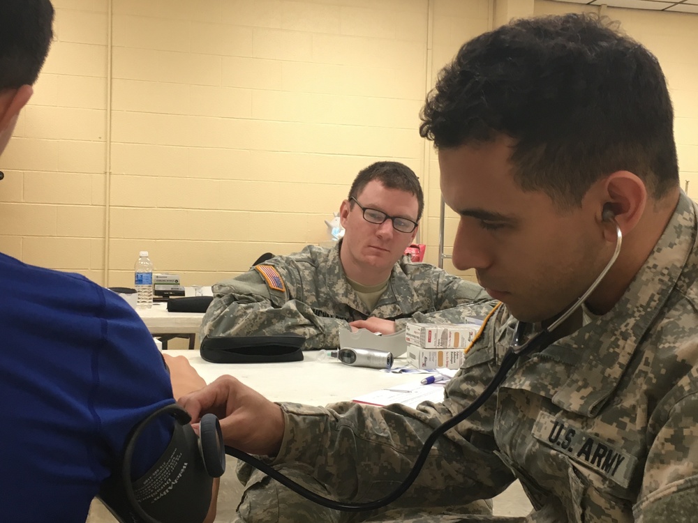 Army Reserve Soldiers see patients during Operation Lone Star