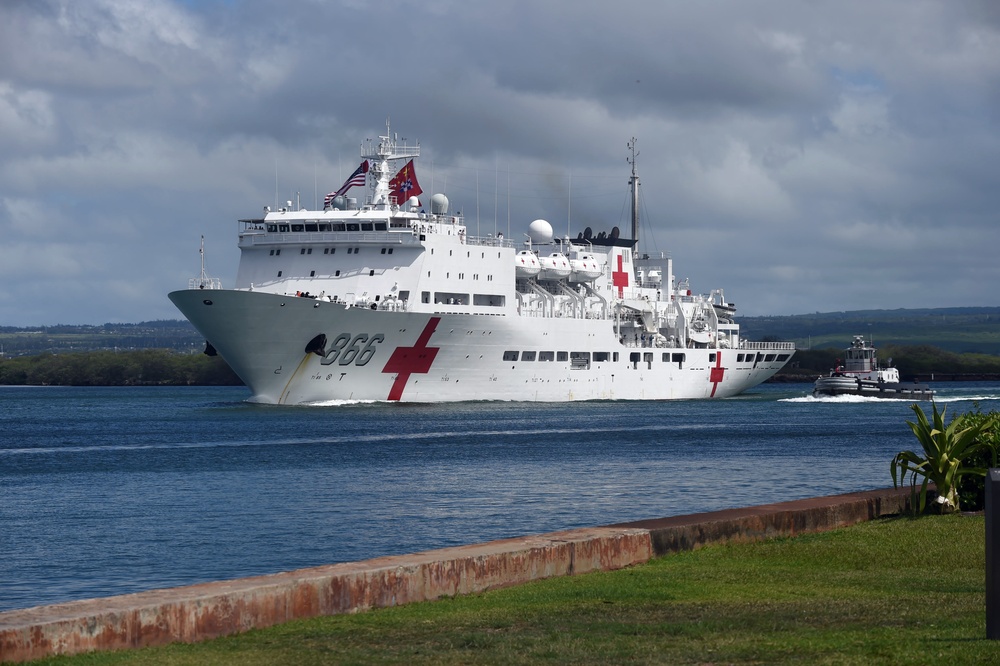 Chinese Navy hospital ship Peace Ark (866) departs Joint Base Pearl Harbor-Hickam following the conclusion of Rim of the Pacific 2016.