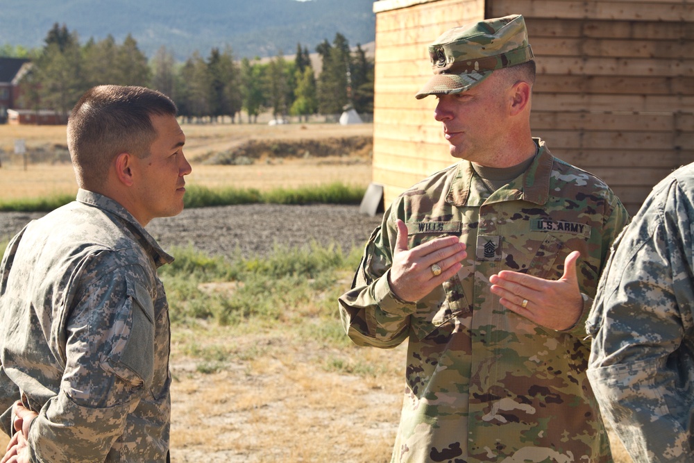 USARC Best Warriors receive visit from top enlisted Soldier