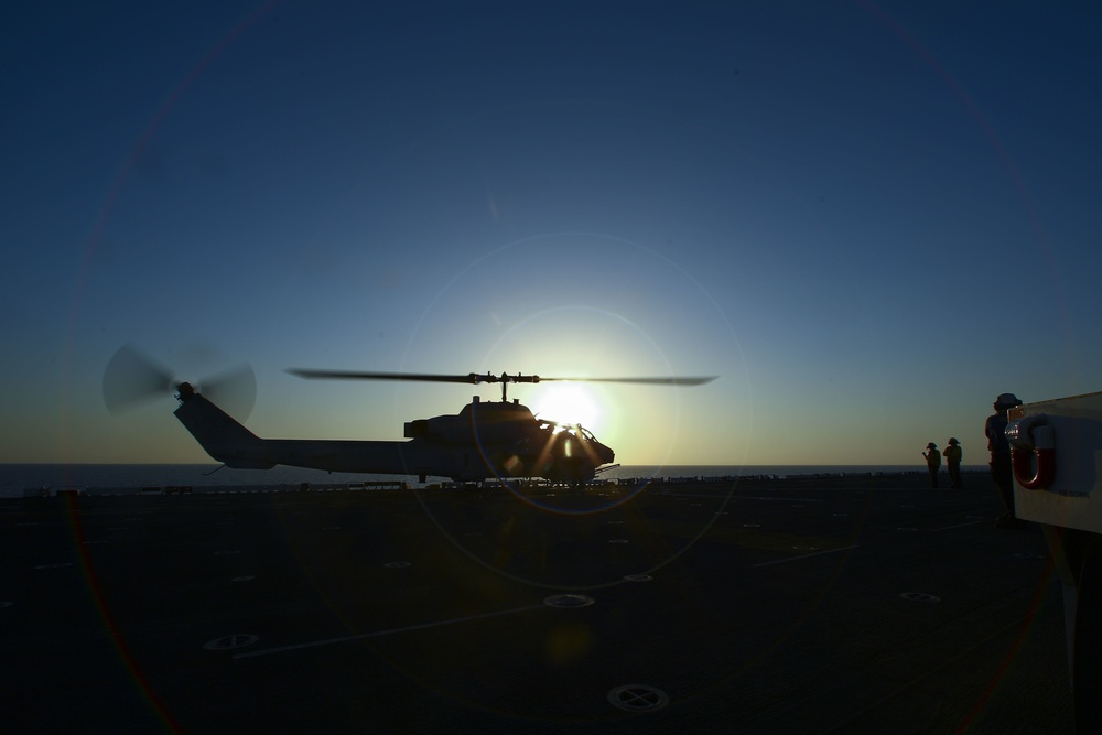 22nd MEU Conducts Flight Operations Aboard Wasp