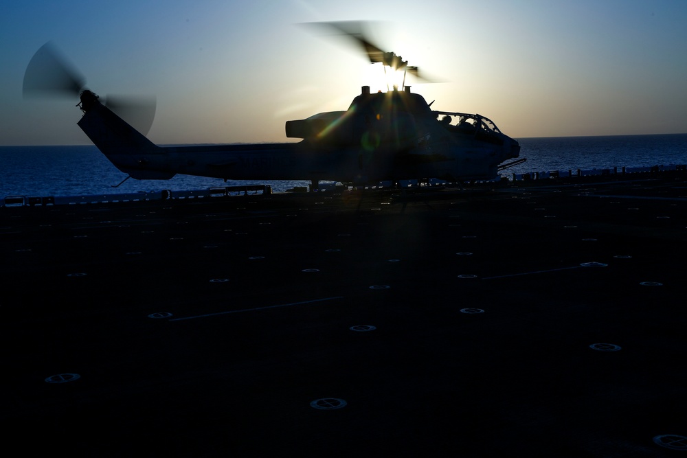22nd MEU Conducts Flight Operations Aboard Wasp