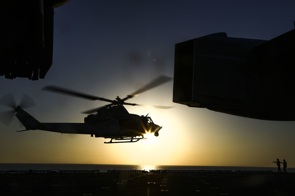 22nd MEU Conducts Flight Operations Aboard Wasp
