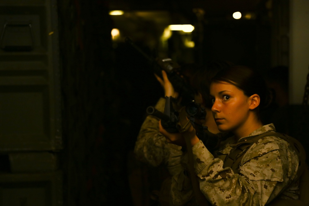 22nd MEU FET Trains with Bravo Company