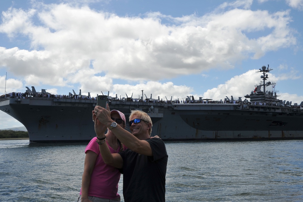 Nimitz-Class Aircraft Carrier USS John C. Stennis Departs Joint Base Pearl Harbor-Hickam Following the Conclusion of RIMPAC 2016