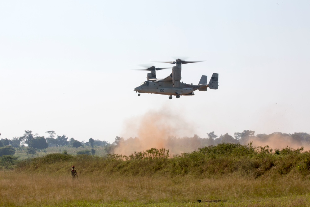 Ugandan soldiers complete U.S. Marine training