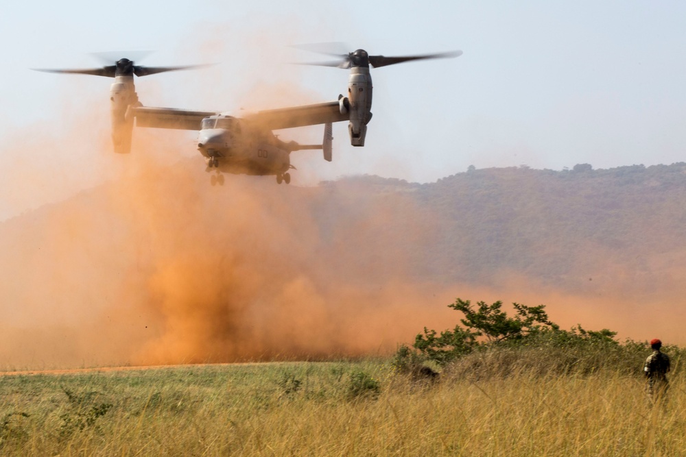 Ugandan soldiers complete U.S. Marine training