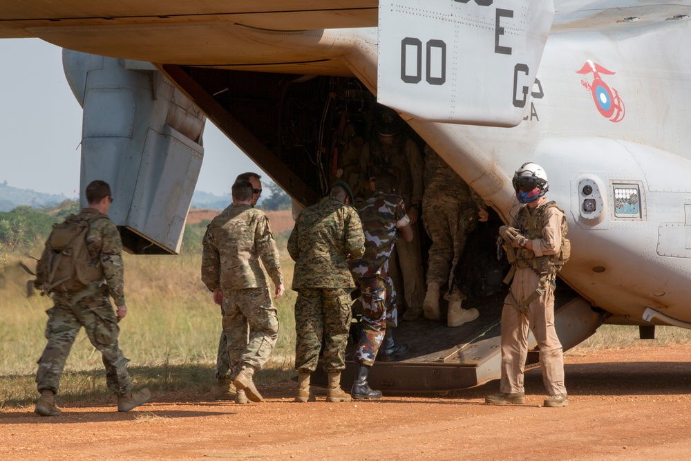 Ugandan soldiers complete U.S. Marine training