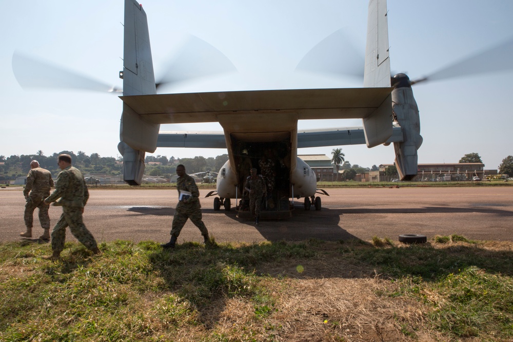 Ugandan soldiers complete U.S. Marine training