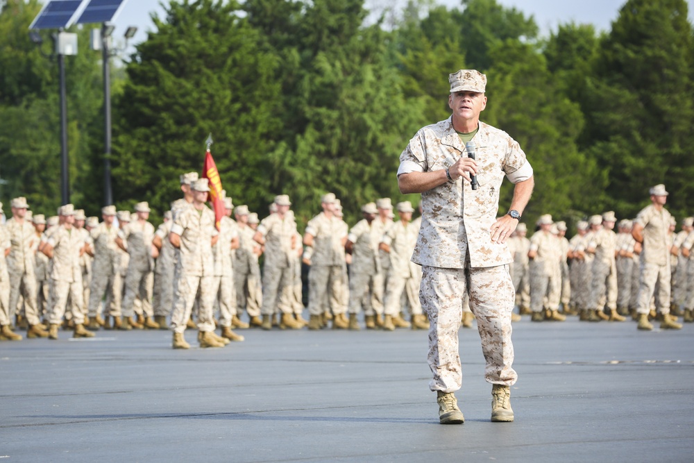 CMC Gen. Neller Attends OCS Graduation