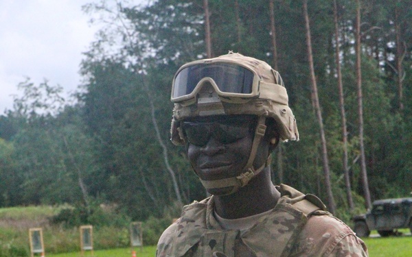 Speed and Power Soldiers conduct reflexive fire training in Estonia