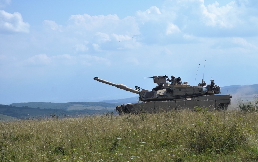 Lieutenant General Timothy Kadavy visits Tennessee, Alabama Army National Guard in Romania
