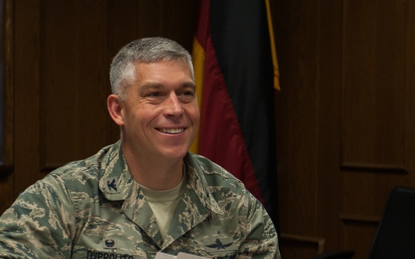 435th AGOW IG briefs new commanders
