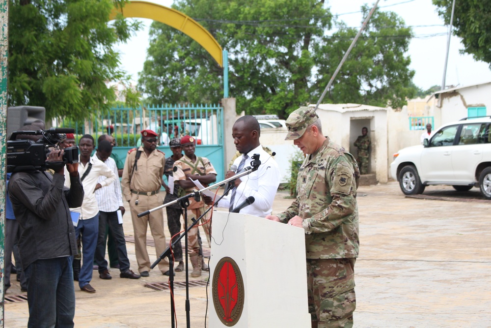 Army Reserve officer addresses appreciation to Chadian forces at Chad hospital