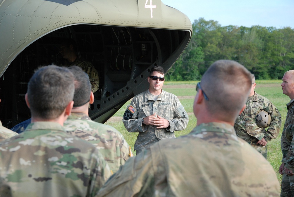 DVIDS Images New York Army National Guard aviators support Rhode