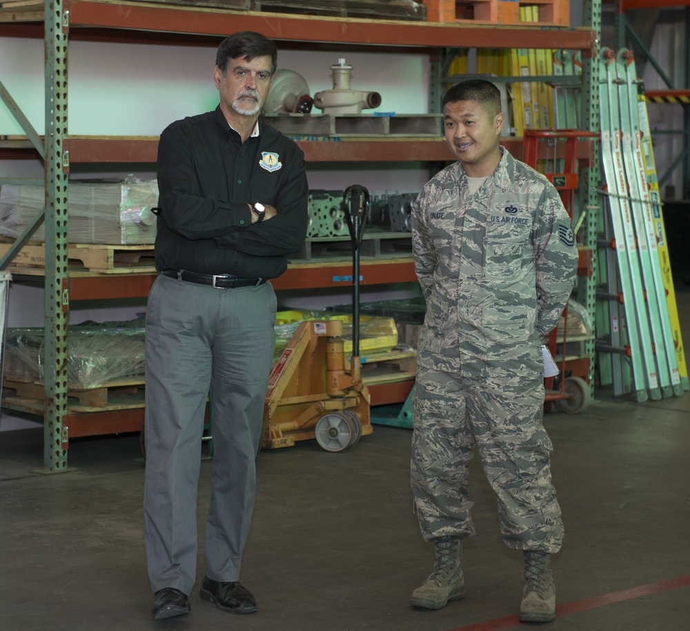 Mr. Randy Brown, SES (DIR, HQ AFCEC) Visits CEMIRT