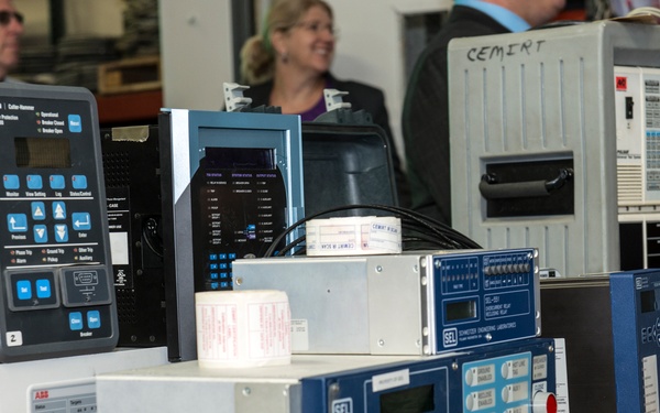 Mr. Randy Brown, SES (DIR, HQ AFCEC) Visits CEMIRT