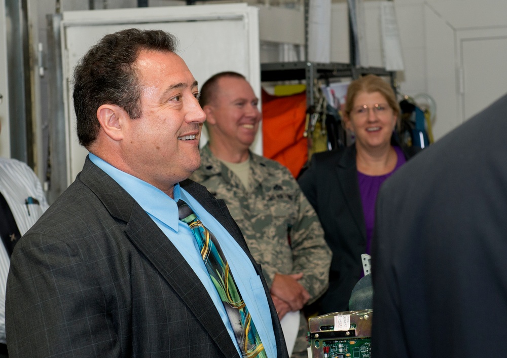 Mr. Randy Brown, SES (DIR, HQ AFCEC) Visits CEMIRT