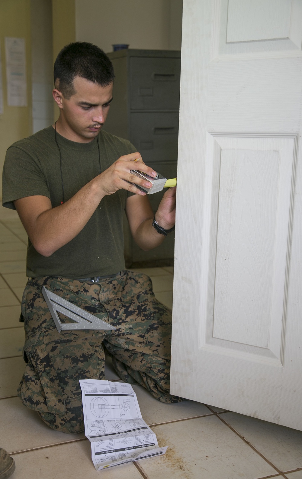 Marines, Honduran Soldiers Work Together On Engineering Projects