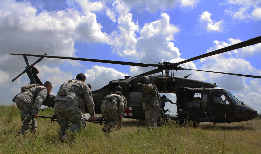 Texas medics hone fundamentals during annual training