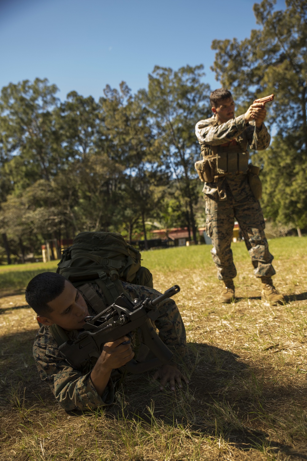 U.S. Marines learn French Army close combat
