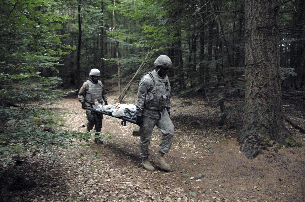 39th Transportation Battalion (MC) EFMB Litter Course Training