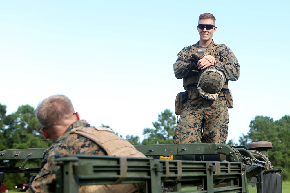 Marines with CLB-26 conduct HST training