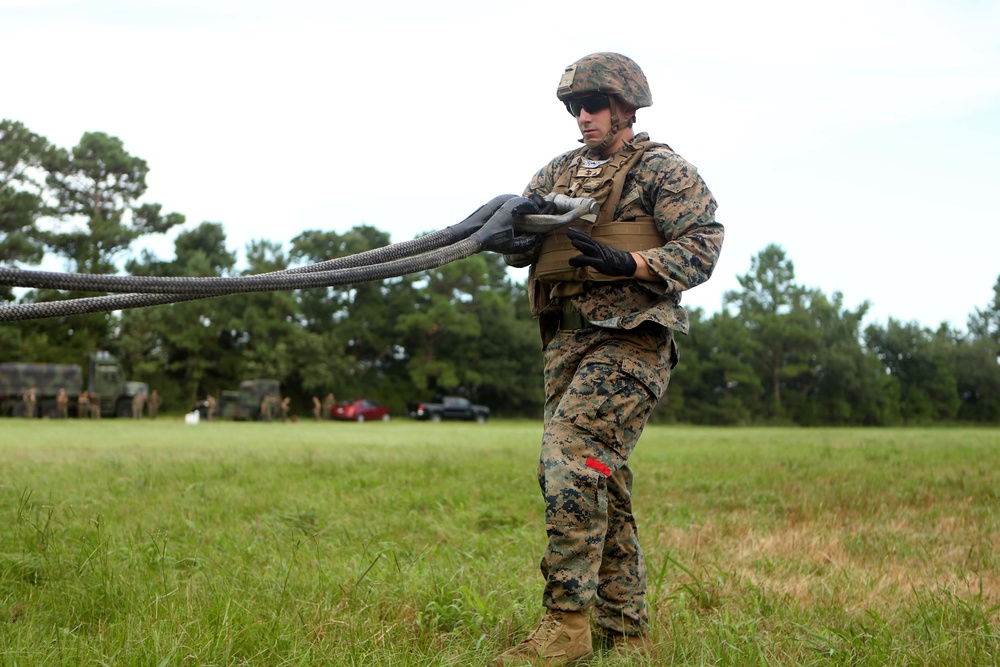 Marines with CLB-26 conduct HST training