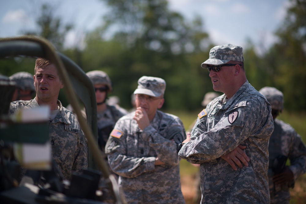 Indiana Adjutant General Visits Troops at Ft. Knox