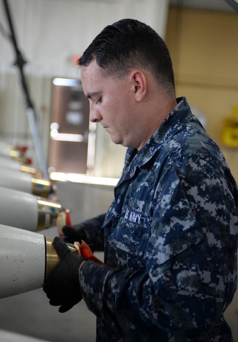 Sailors enable Airmen to build mines