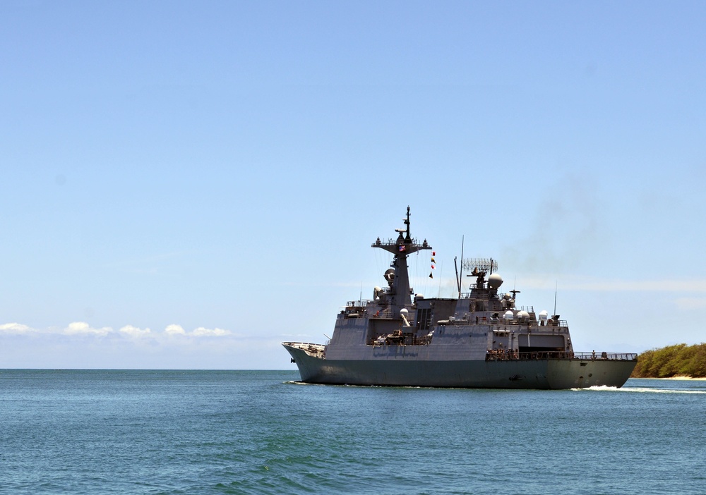 Republic of Korea destroyer Kang Gam Chan (DDH 979) Departs Joint Base Pearl Harbor-Hickam Following the Conclusion of RIMPAC 2016