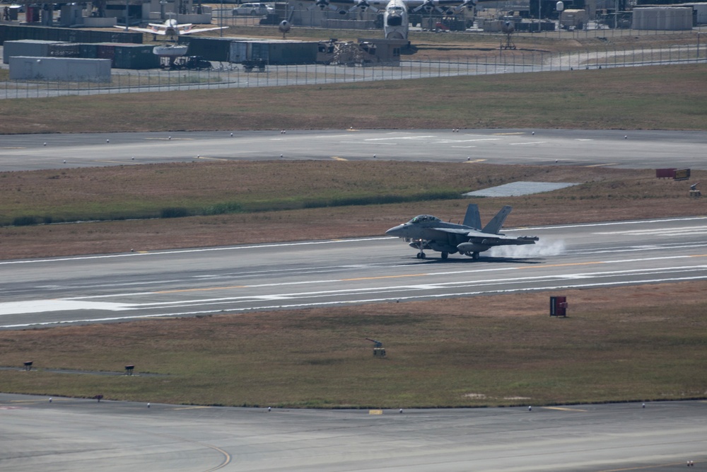 Growlers visit MCAS Iwakuni