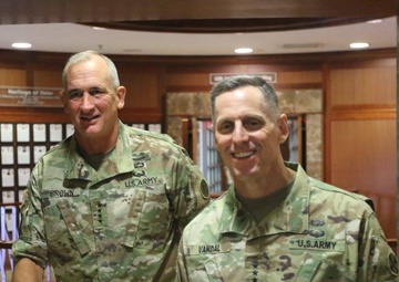 USARPAC CG Gen. Brown Visits Korea