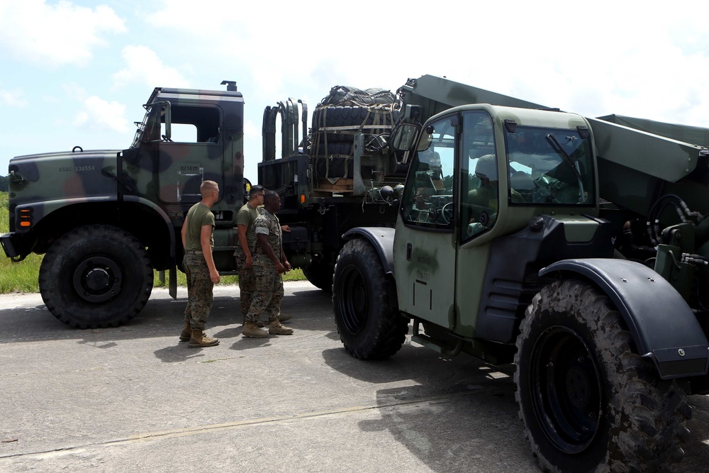 2D TSB conduct air drop training