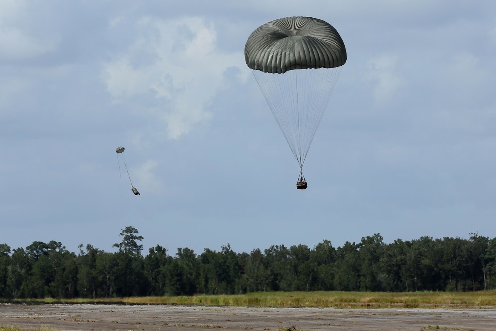 2D TSB conduct air drop training