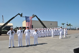 CBMU 303 Conducts Change of Command