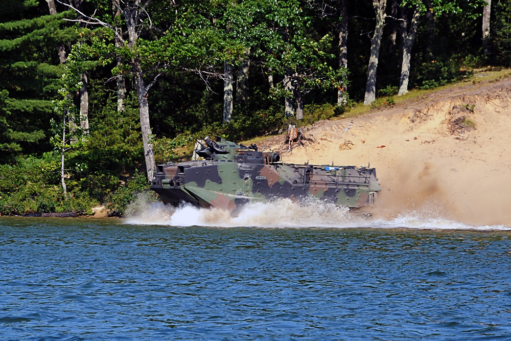 Marine Regiment rehearses amphibious assault