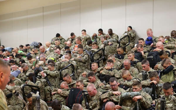 Texan, Midwestern engineers deploy to Middle East