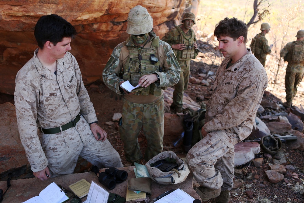 Marines, Australian JTACs have eyes on during Koolendong 16