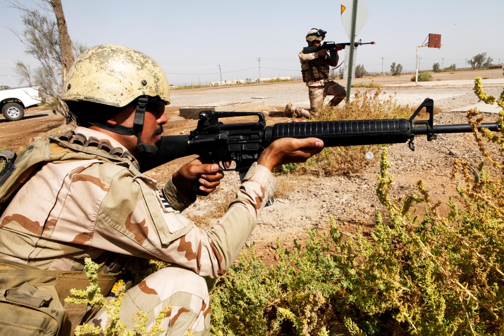 Task Group Taji conducts personal security detail training