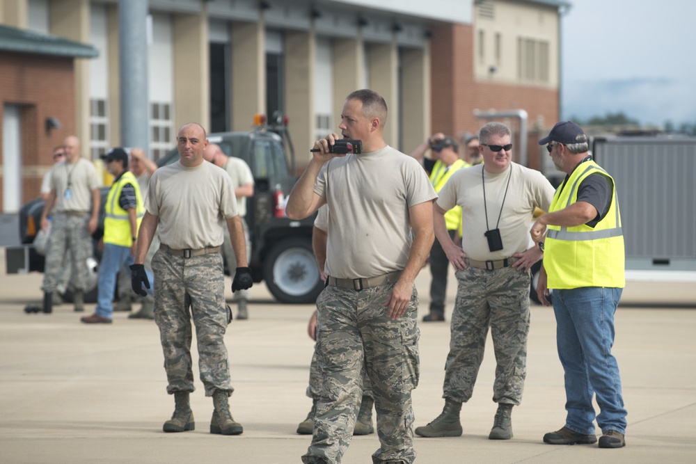 Maintainers learn new aircraft crash kit