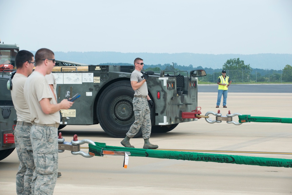 Maintainers learn new aircraft crash kit