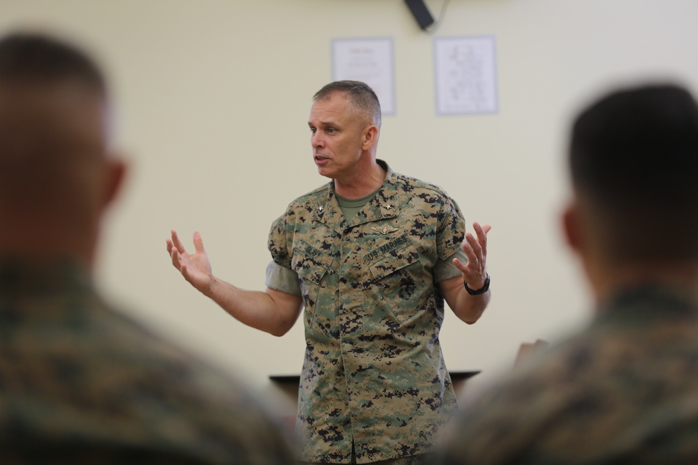 2nd MAW commanding general, sergeant major provide insight to young Marines