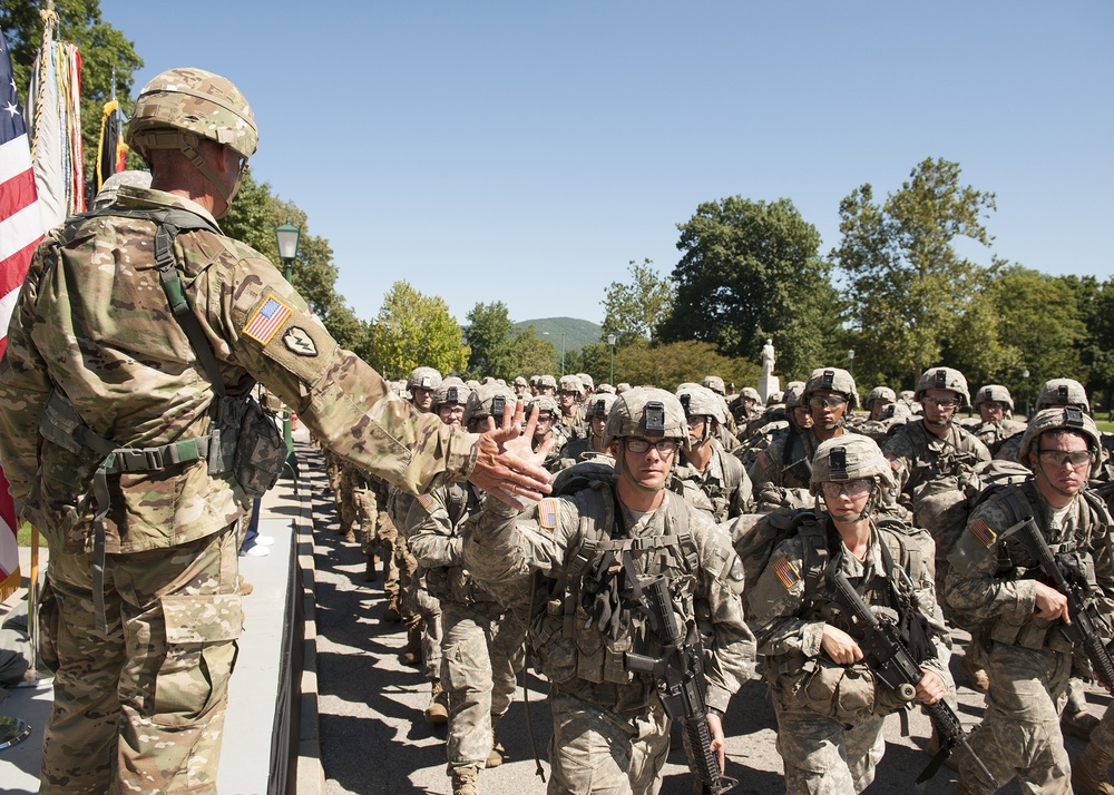 USMA Superintendent welcomes new cadets