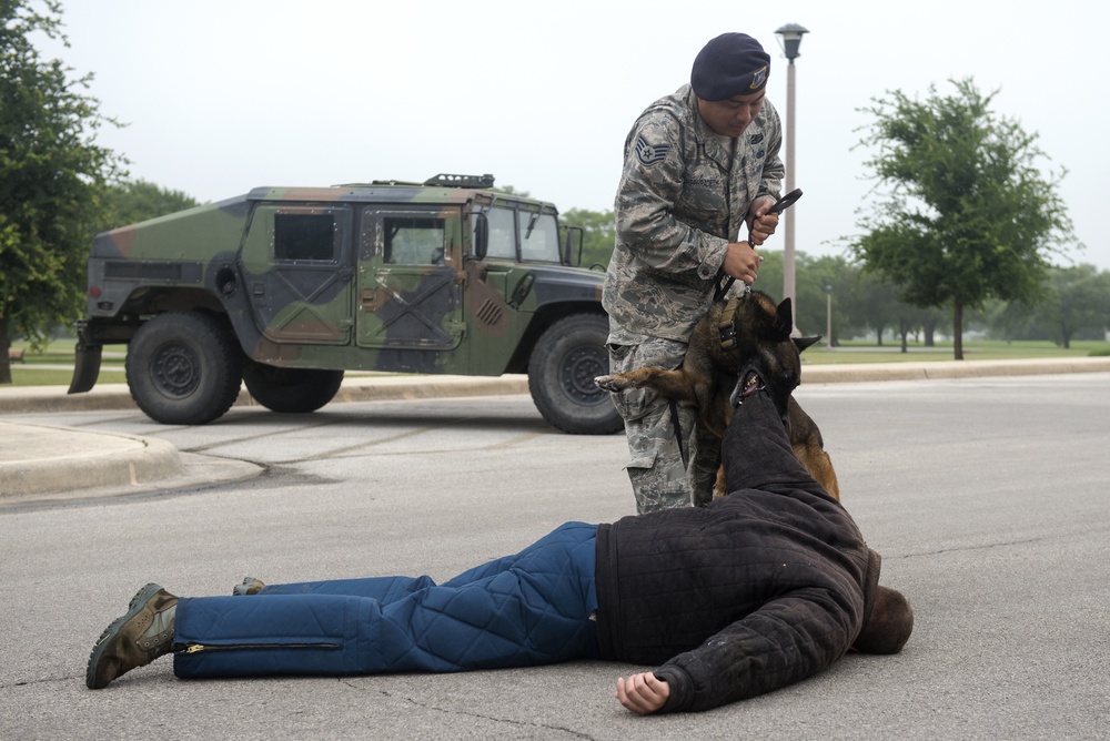 JBSA defenders pay tribute to fallen colleagues during Police Week
