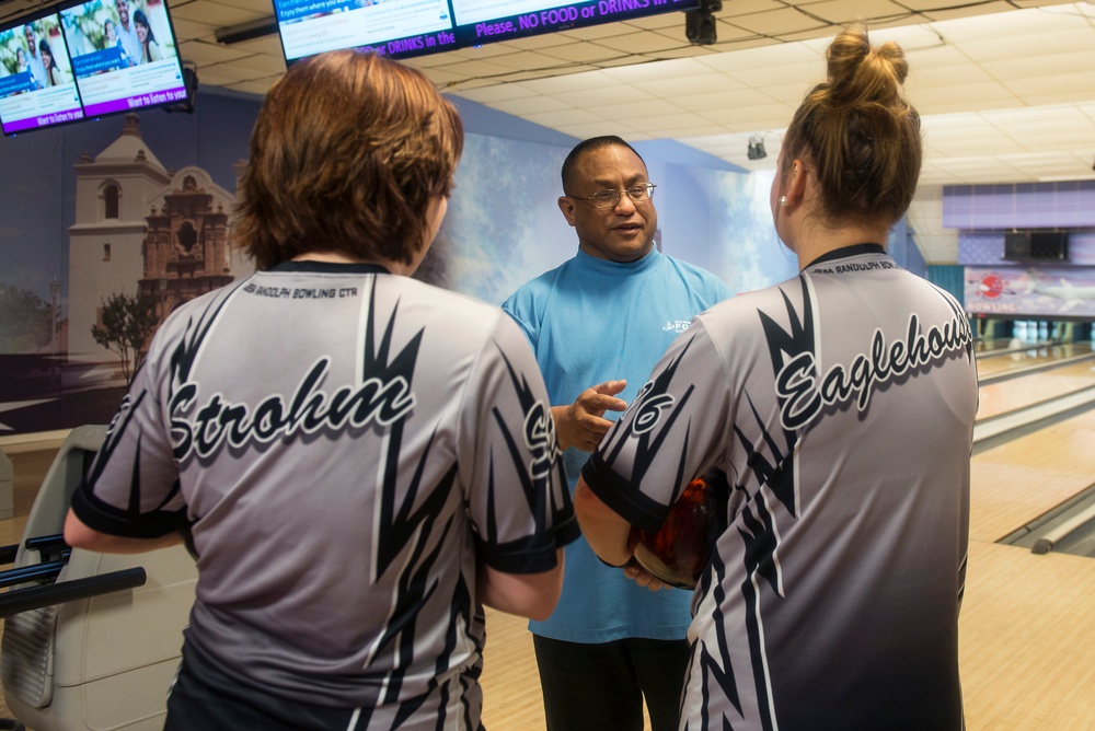 Steele girls’ bowling team reaches lofty perch at national event