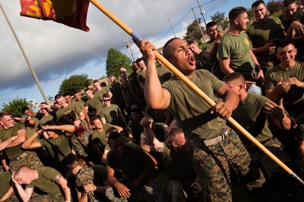 Marines clash in “Teufel Hunden” Challenge