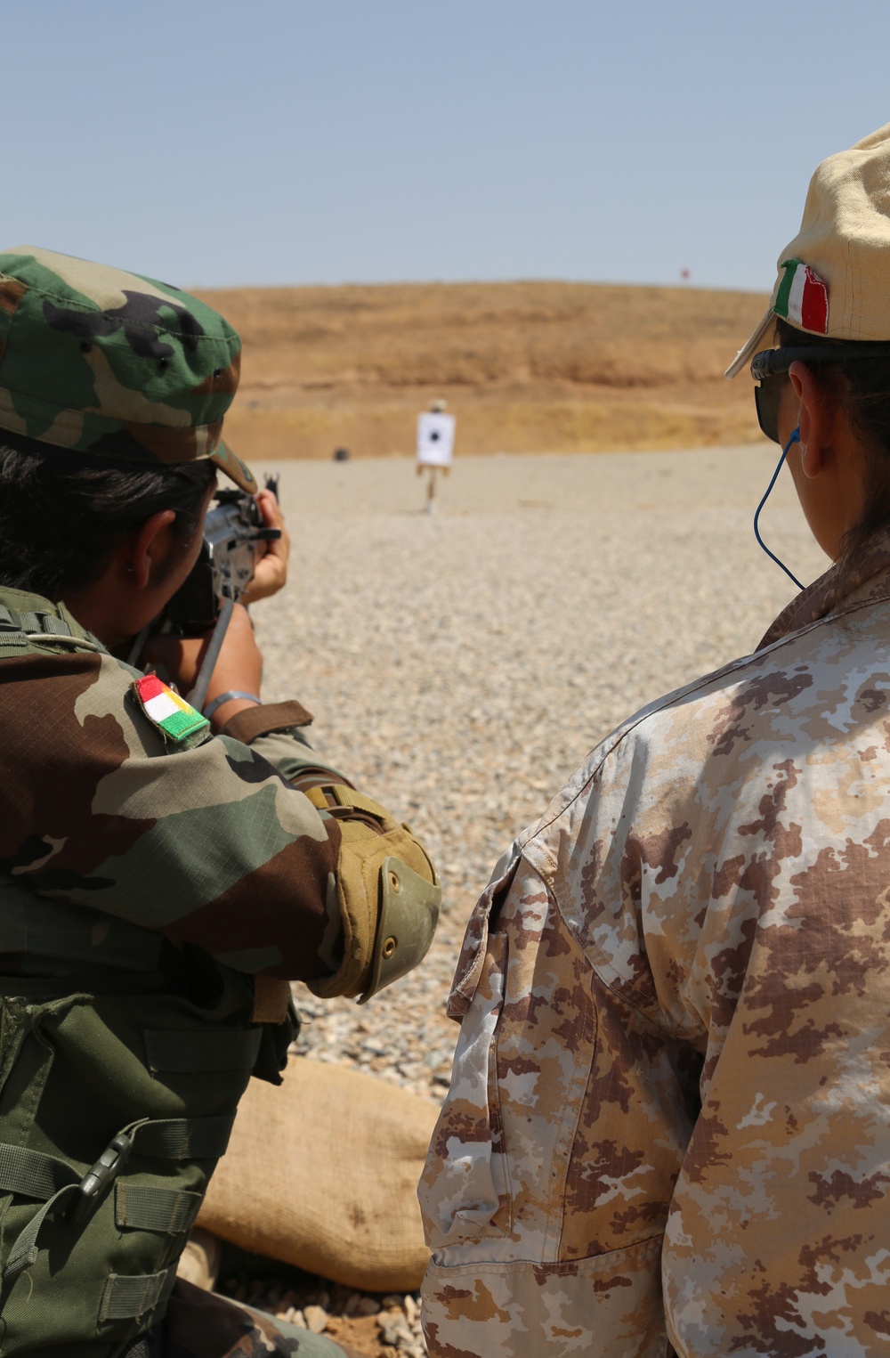 Italians train female Zeravani soldiers