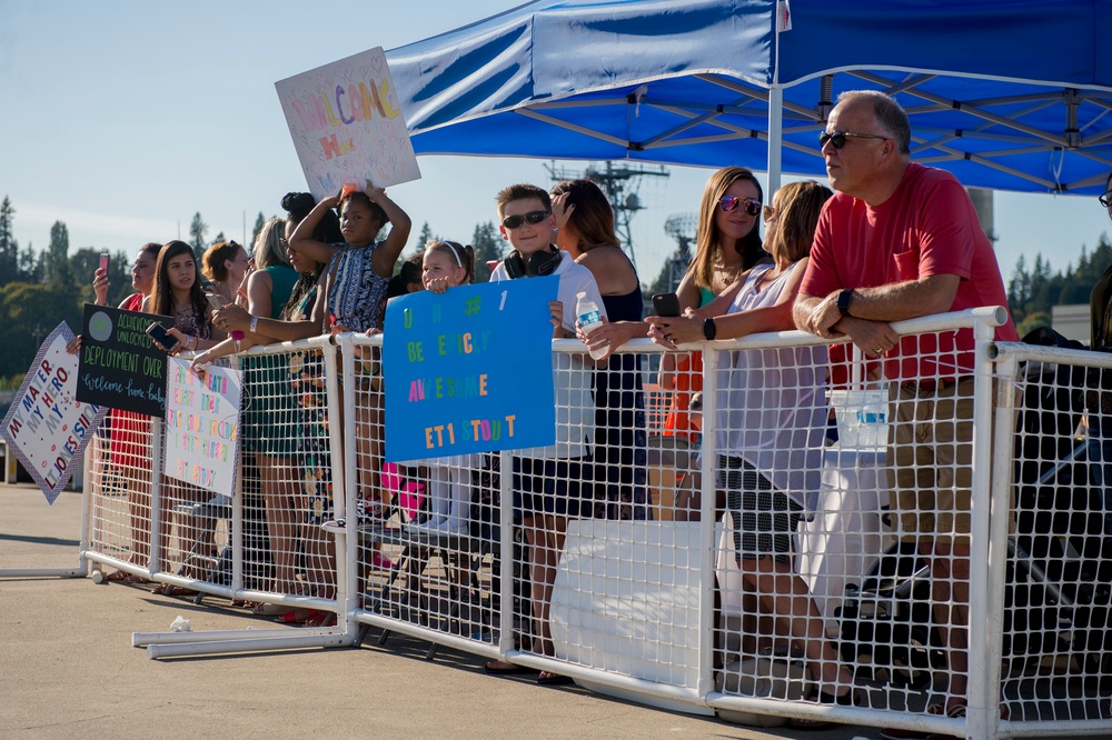 USS John C. Stennis (CVN 74) Returns Home After A Seven Month Deployment